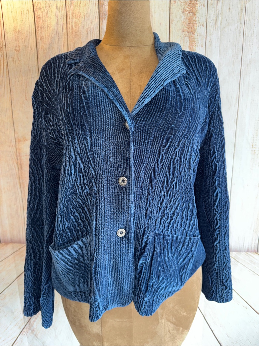 Chico’s Velour Cardigan Sweater, Blue Textured, Button Up, Pockets, Sz 3 -XL 16 - Picture 2 of 11